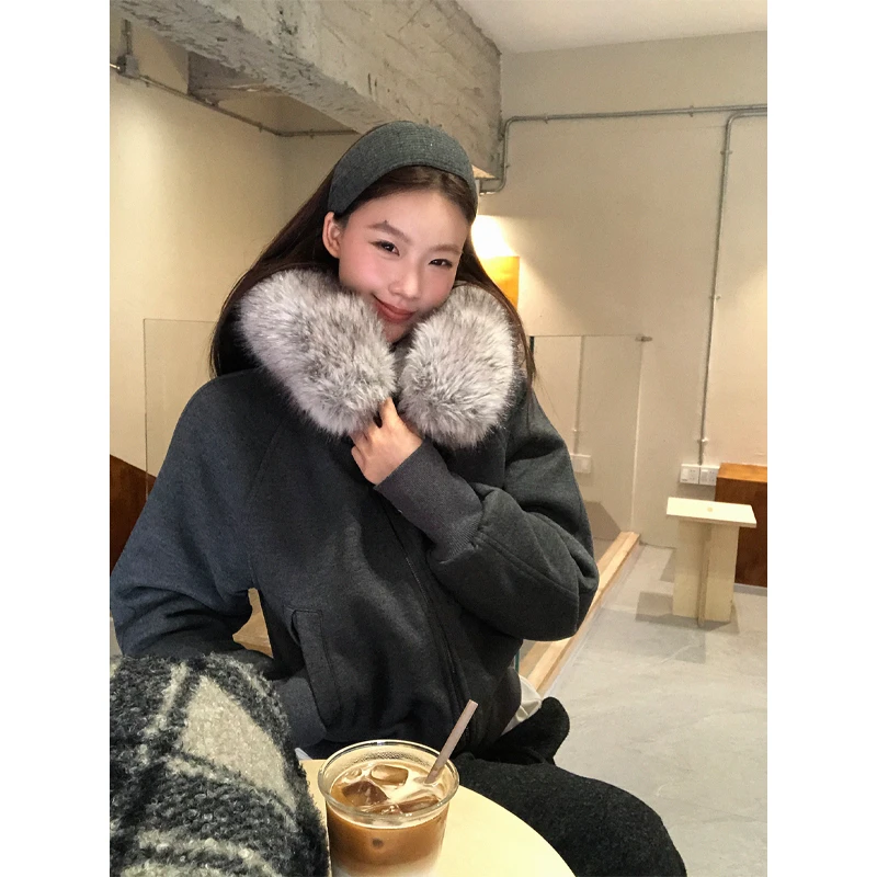 【自由与风】外套 秋冬时尚气质保暖毛领长袖连帽HD短外套253R2813