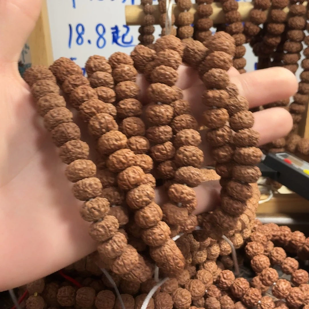 -***-金刚菩提吊坠六瓣老树王，一条保手持，两条保108