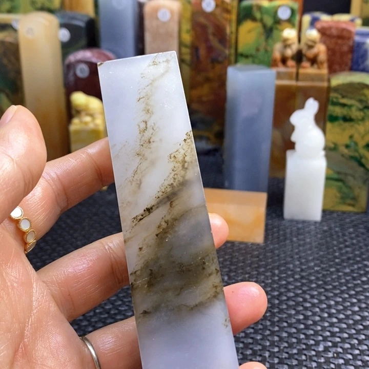 印度石一**凡青田石印章石