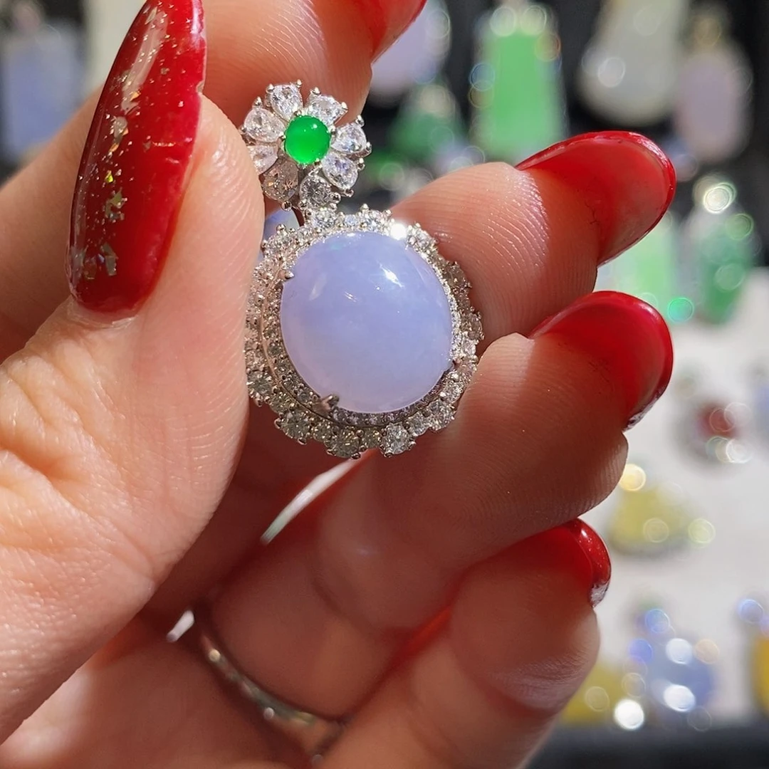 翡翠颈饰银S925镶嵌天然翡翠