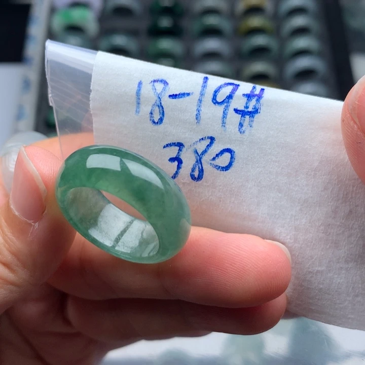 翡翠未镶嵌戒指戒圈