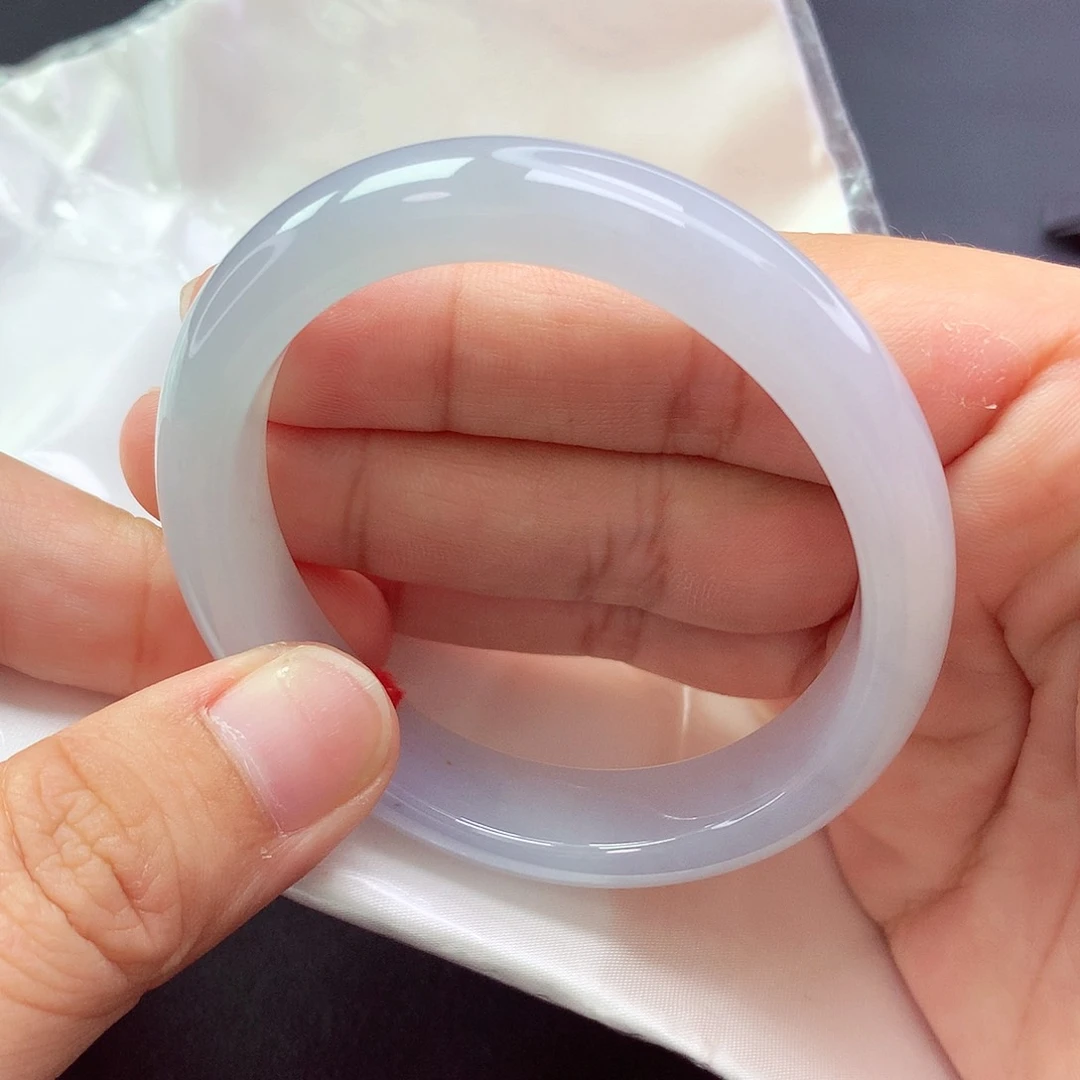 【闪购商品】未镶嵌手镯翡翠贵妃a 142754