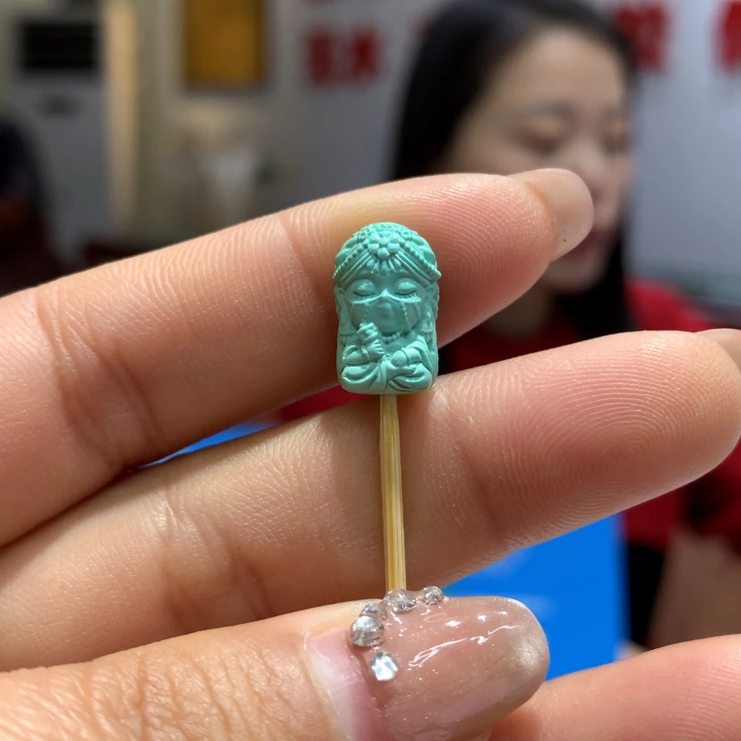 绿松石配饰未镶嵌