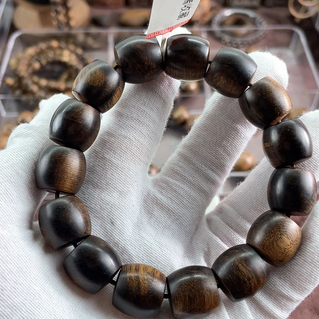 沉香手串美*越南芽庄白棋虎斑留疤