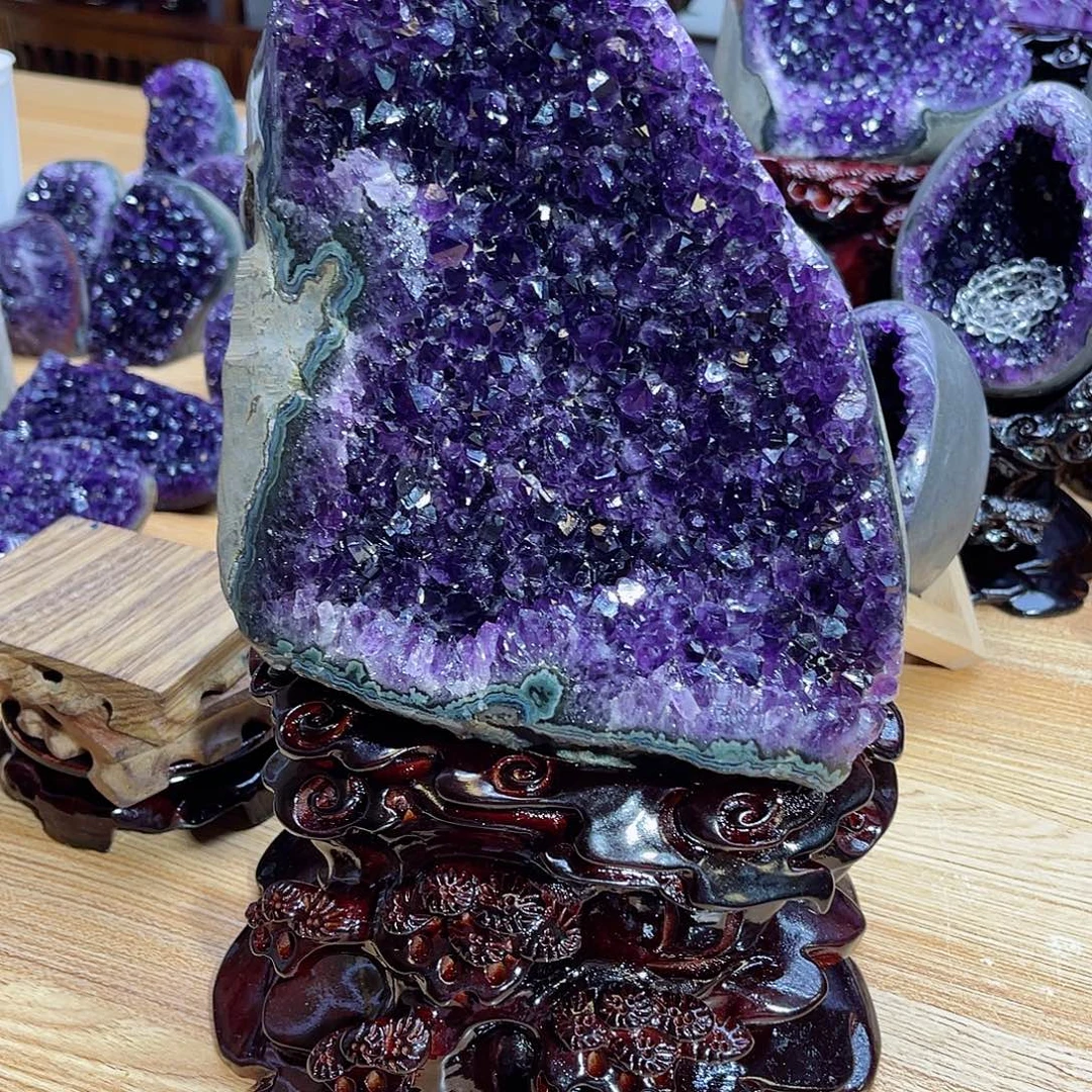 三***长未镶嵌大型摆件（非配饰）紫晶