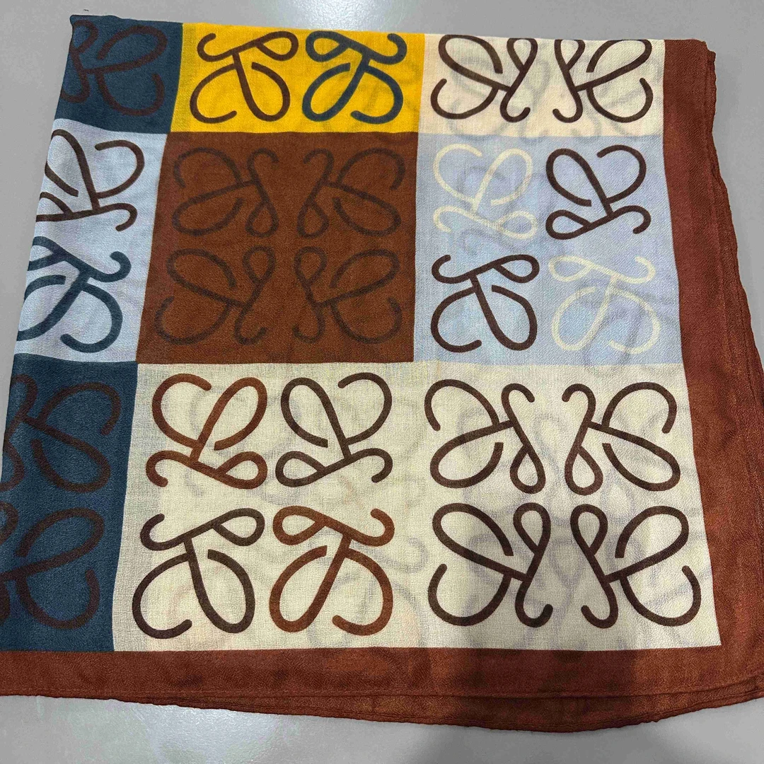 芳姐爆款90X90方巾福利款