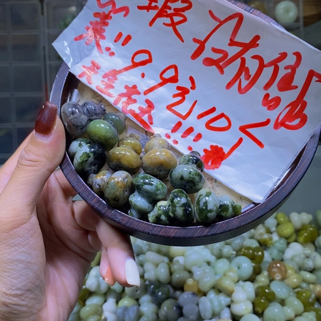 未镶嵌蛇纹石玉其他81