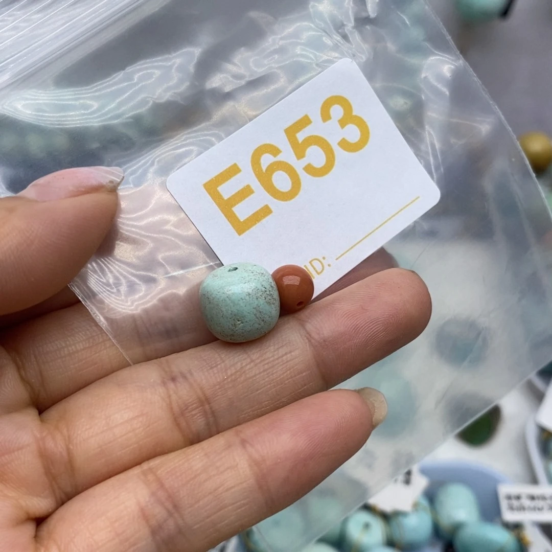 未镶嵌南红玛瑙珠宝奇石