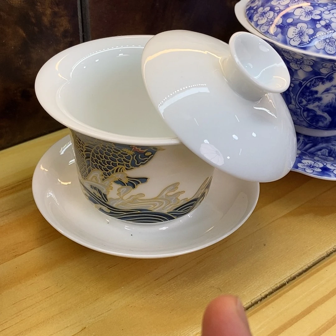 盖碗盖碗里的水煮