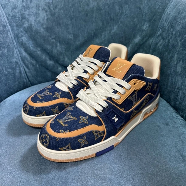 99新 LouisVuitton/路易威登 【试穿福利】新款蓝牛仔trainer板鞋
