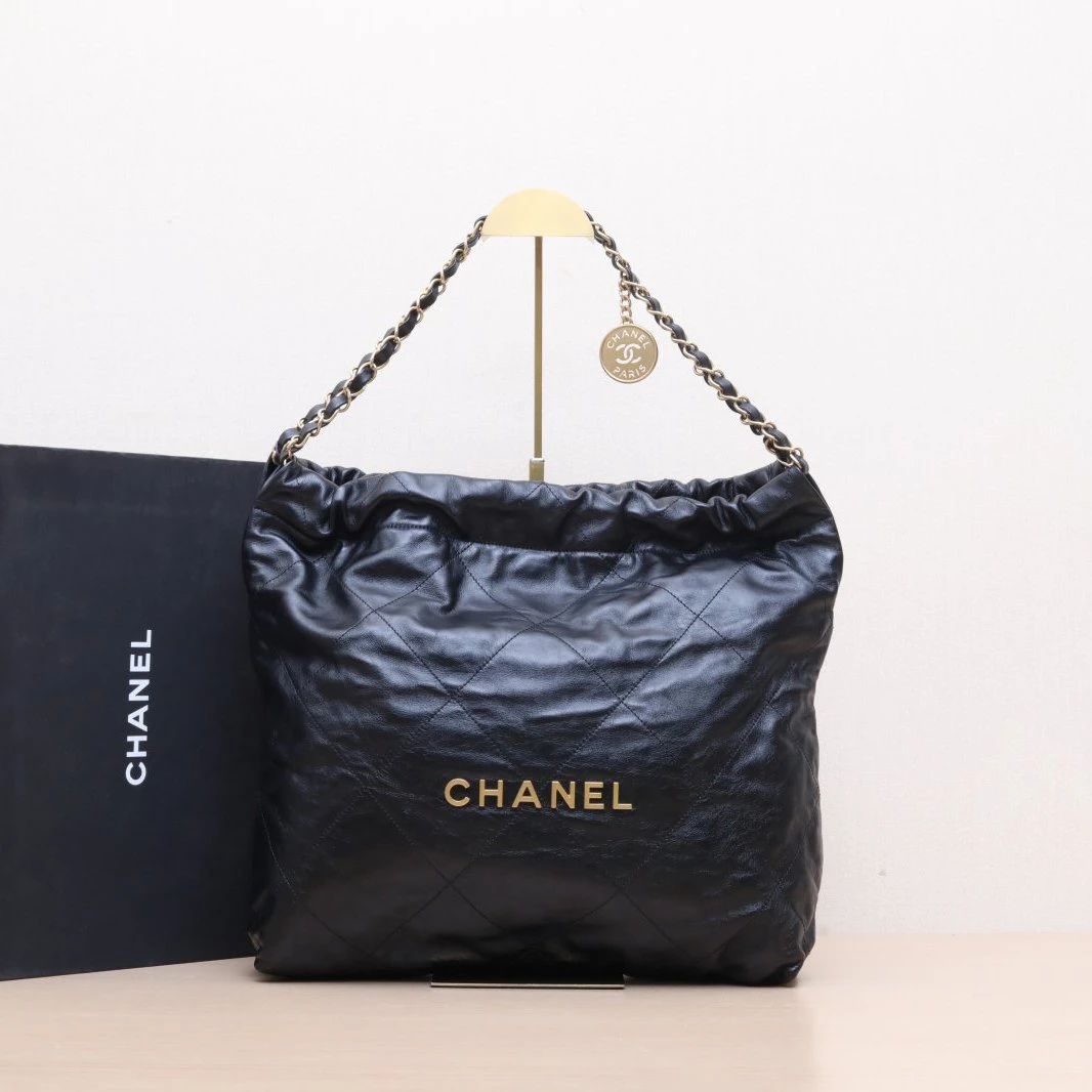 95新 Chanel/香奈儿 小花双双 22Bag托特包 中号 黑色 皮革C 芯片