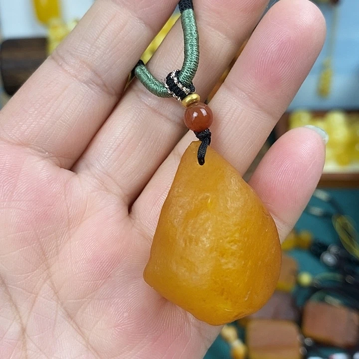 未镶嵌蜜蜡裸石吊坠