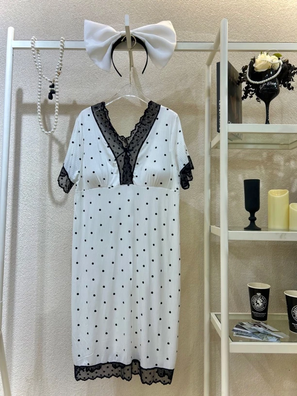 霞姐甄选！自带杯垫长睡裙舒适甜美半袖