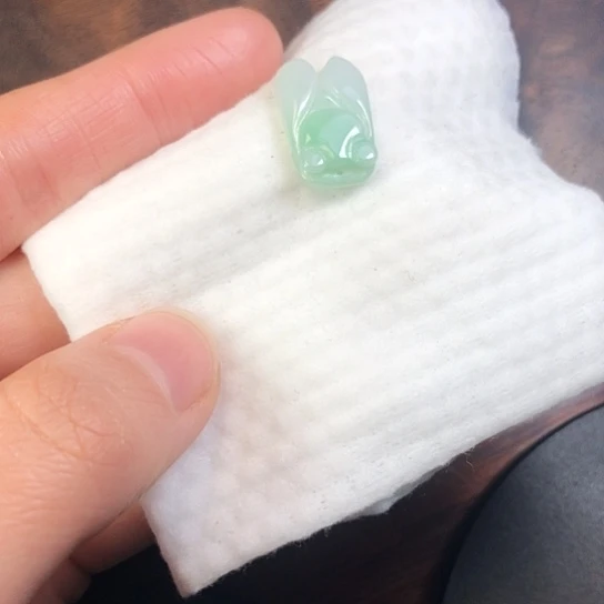 翡翠未镶嵌颈饰缅甸A货，每天下午1点半开播