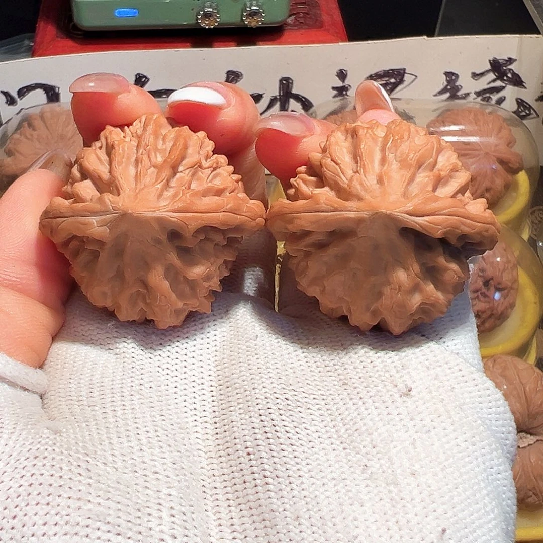 凯***少吊坠桃核38全品龙门涧