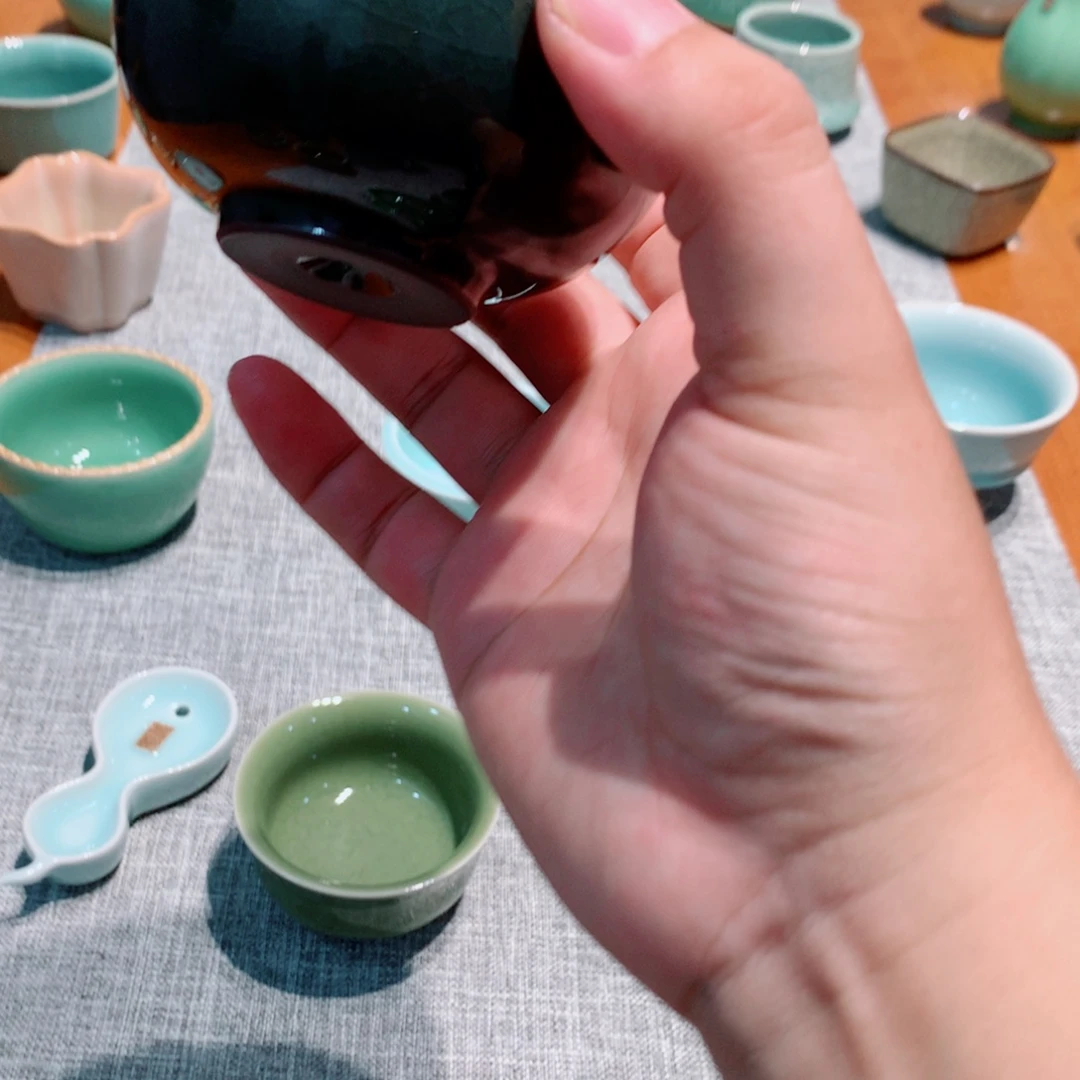 酱***爆龙泉青瓷茶具杯子