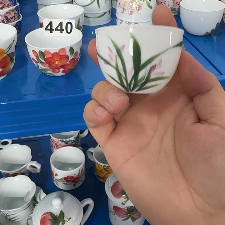 景德镇陶瓷手工制作