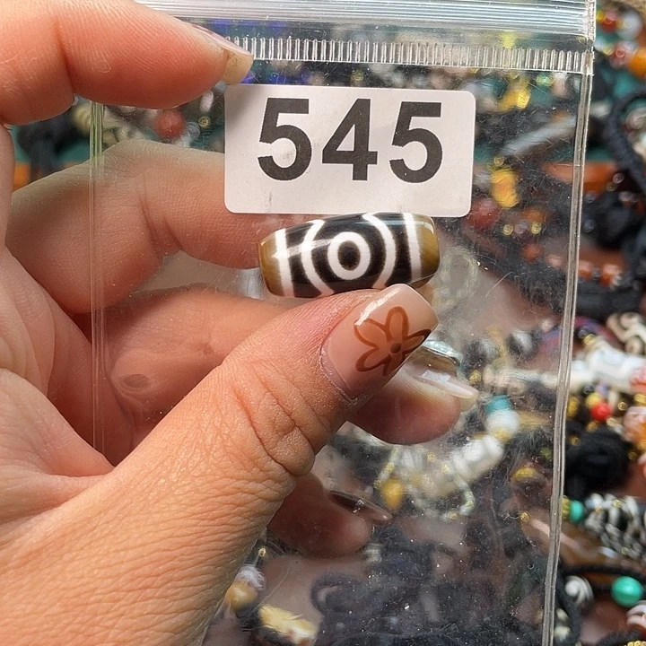 淡***香玛瑙/玉髓未镶嵌颈饰