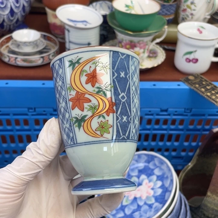 他家瓷器真美….开播了
