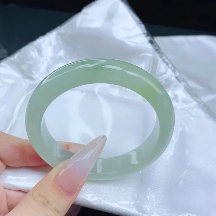 未镶嵌手镯翡翠55-56圈口
