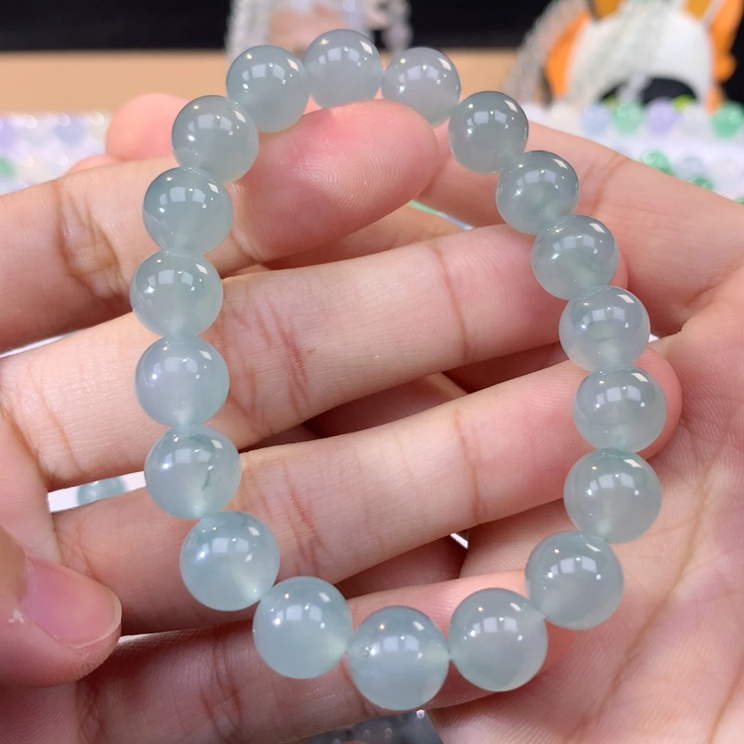 翡翠手链未镶嵌翡翠