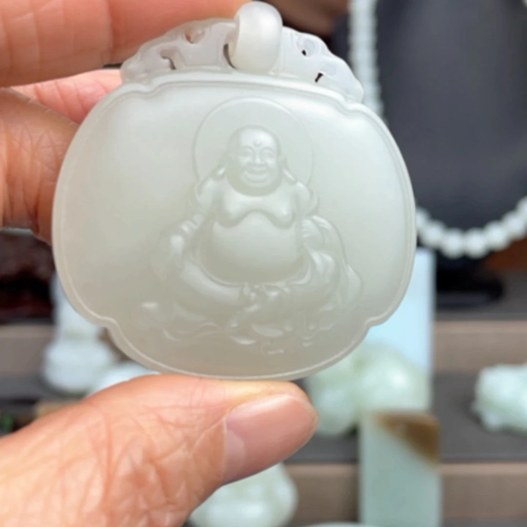 【闪购商品】颈饰未镶嵌和田玉