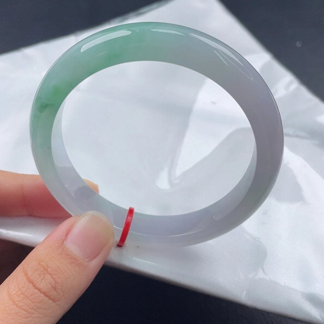 L***N翡翠未镶嵌手镯56.3正圈