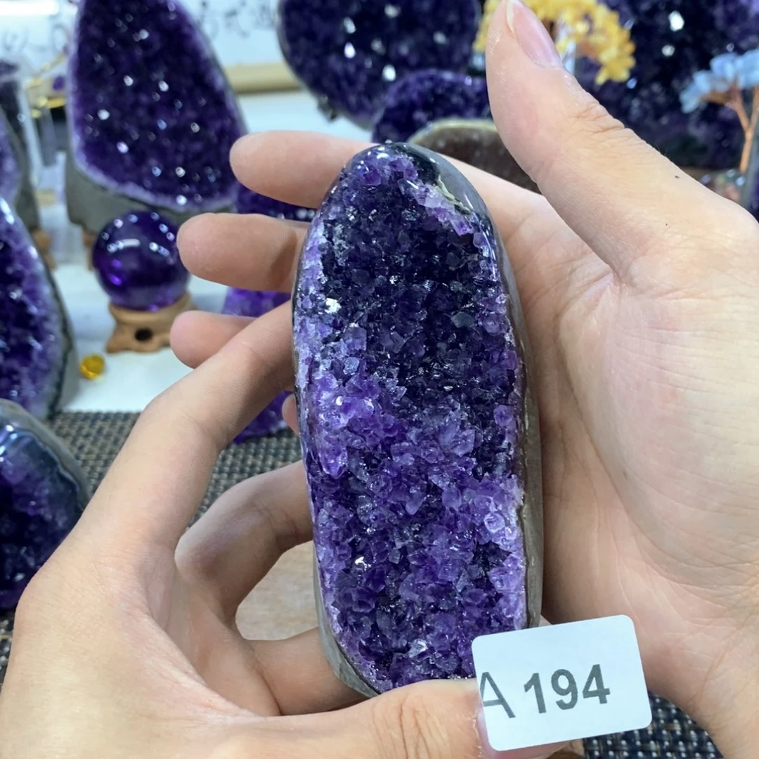 摆件摆件未镶嵌水晶