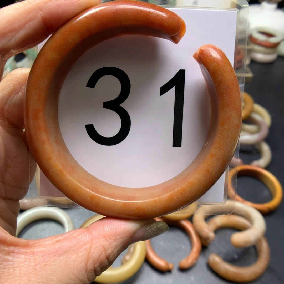 石英质玉手镯未镶嵌J****g