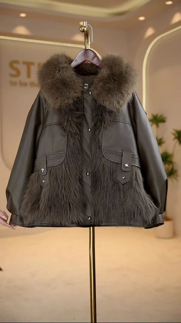 2025新款上新冬季高端百搭显瘦休闲加厚气质复古女装外套PY0002