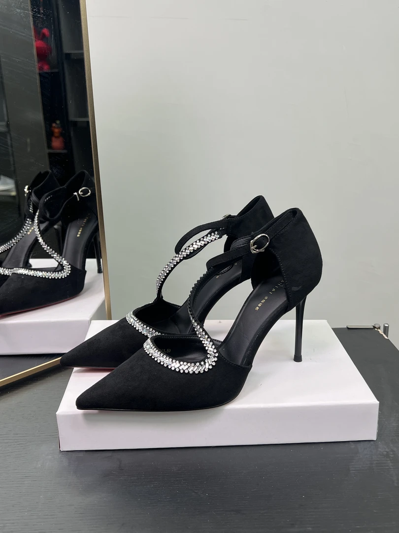 （9.5厘米）3376-3黑色细跟高跟鞋