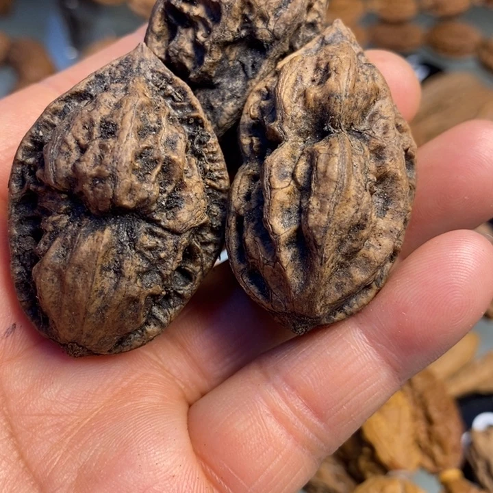 桃核吊坠拿姐工艺19