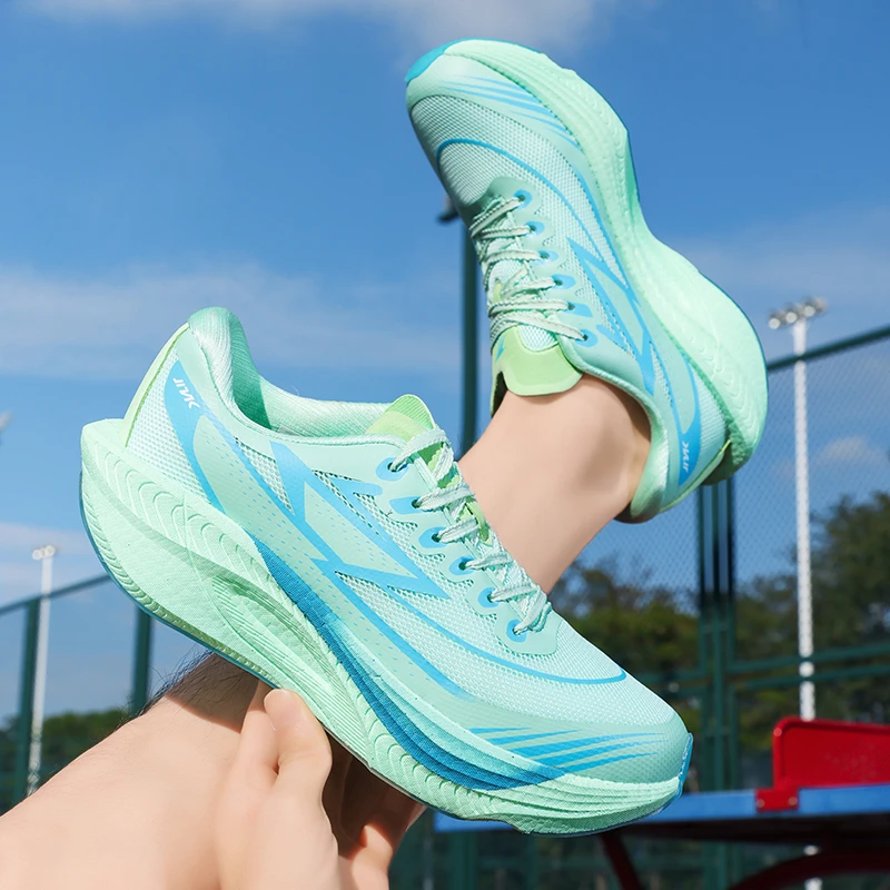 户外时尚休闲网面透气防滑耐磨情侣运动鞋83199