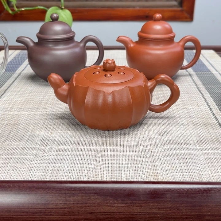 茶壶紫砂荷叶莲子