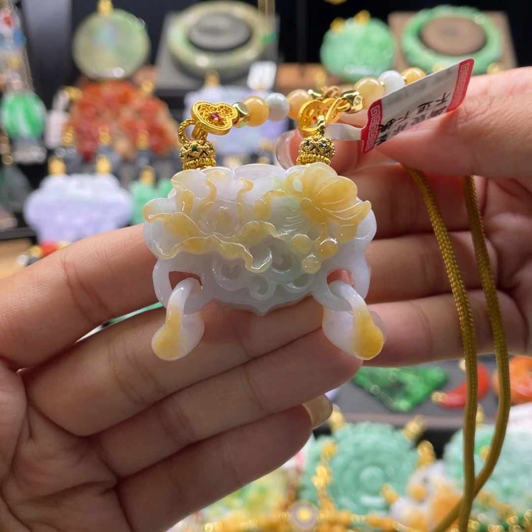 翡翠未镶嵌颈饰代编织