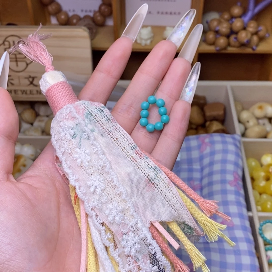 小***.吊坠猴头核桃绿卡珍珠