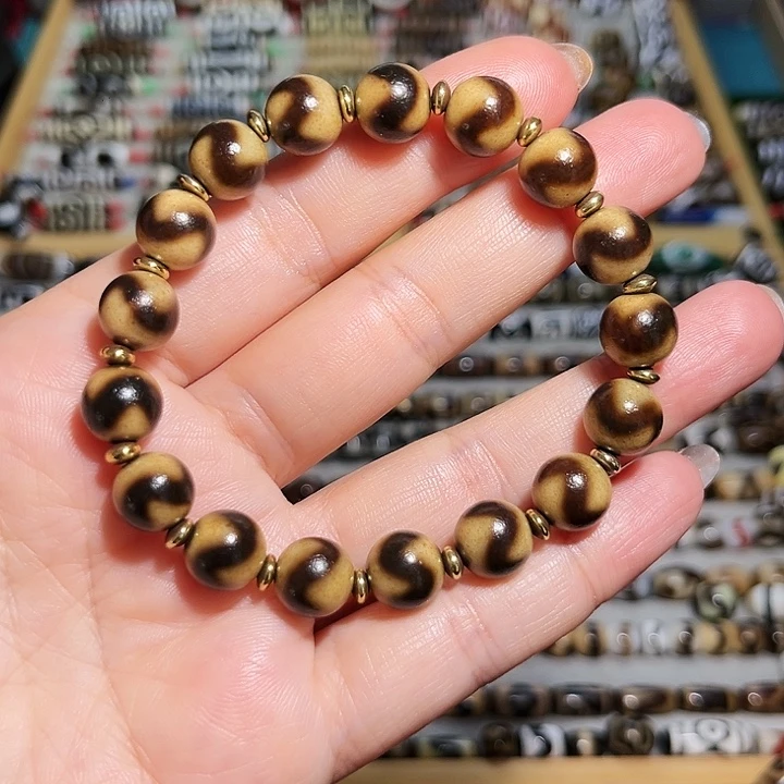 玛瑙/玉髓（覆膜）合金颈饰