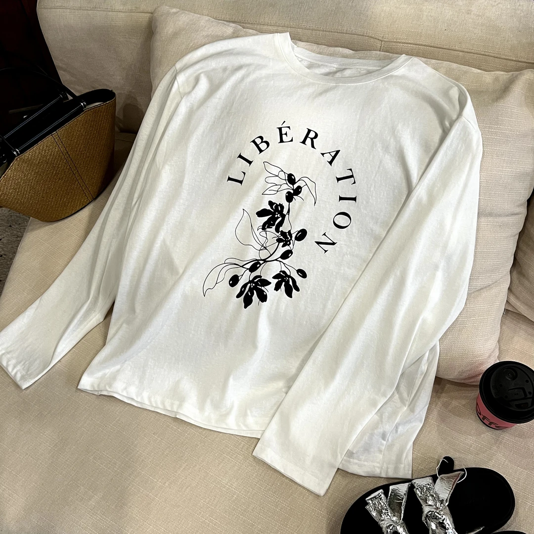 小小苏设计师款早秋圆领印花长球T恤短袖潮衣时尚白色上衣;XDFC66