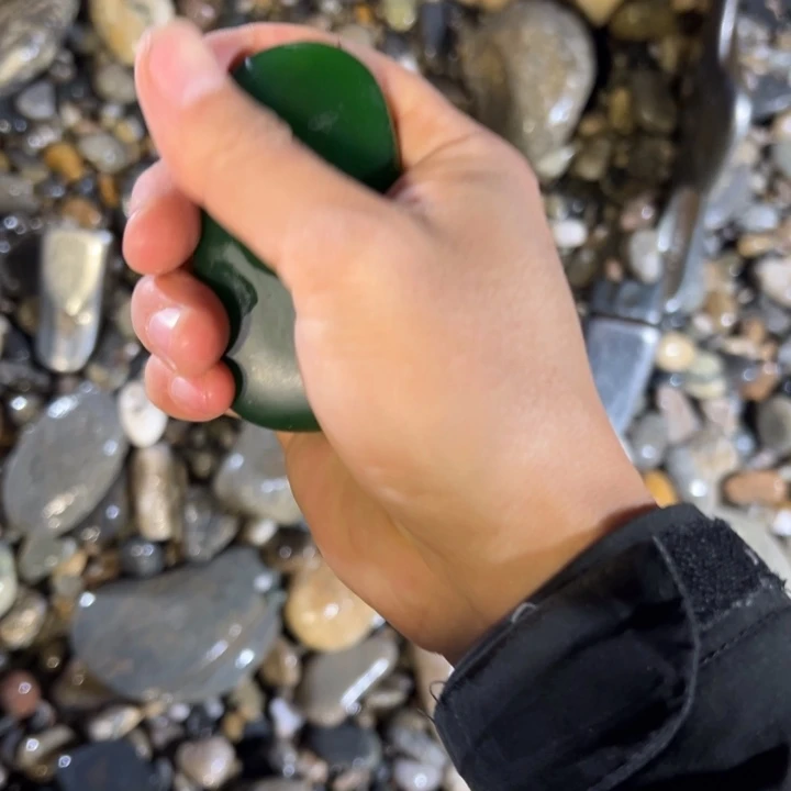 石英岩玉未镶嵌车挂