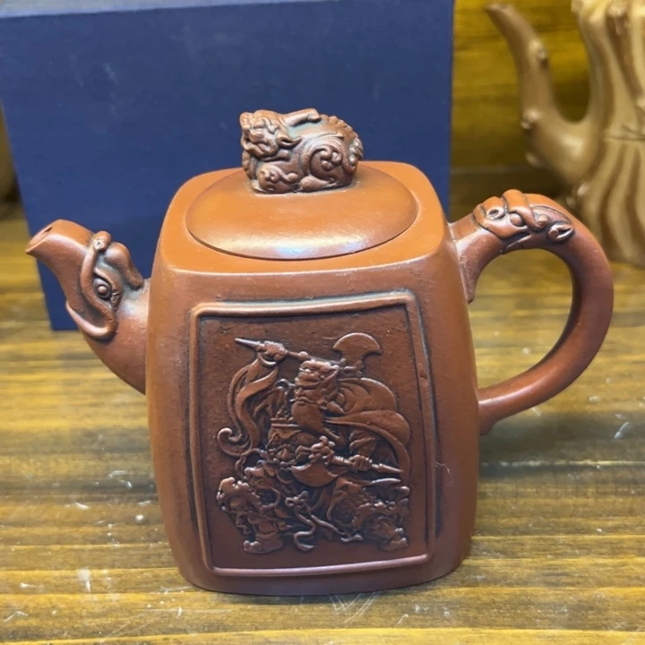 紫砂壶等艺术精品