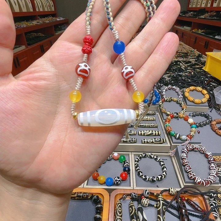 未镶嵌玛瑙/玉髓珠宝奇石