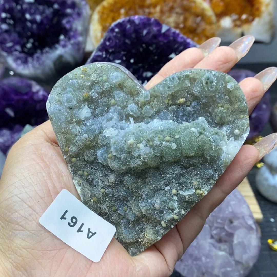 无***冼水晶未镶嵌大型摆件（非配饰）