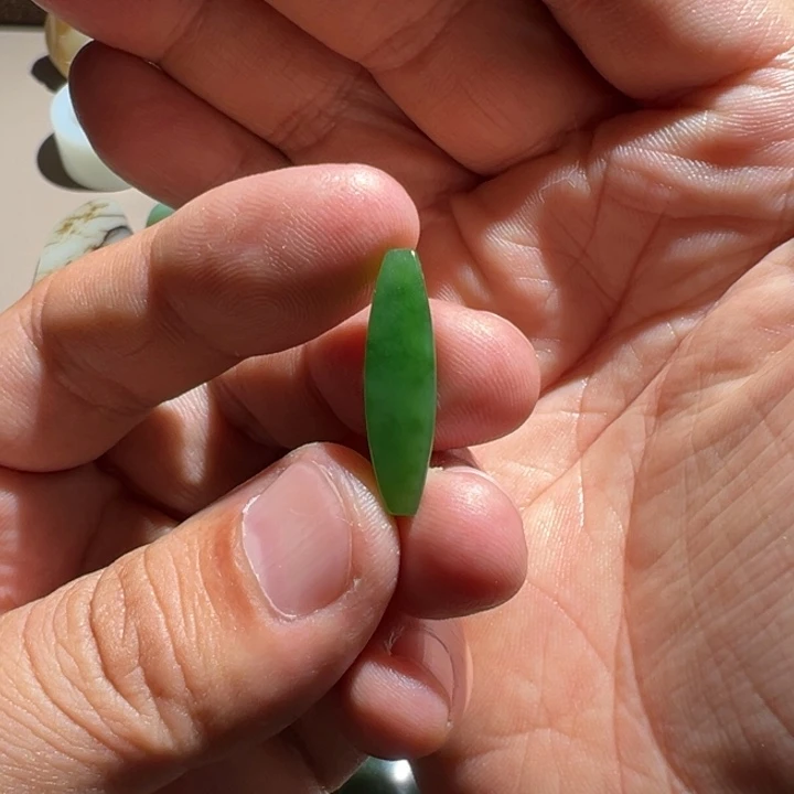 和田玉（碧玉）未镶嵌颈饰