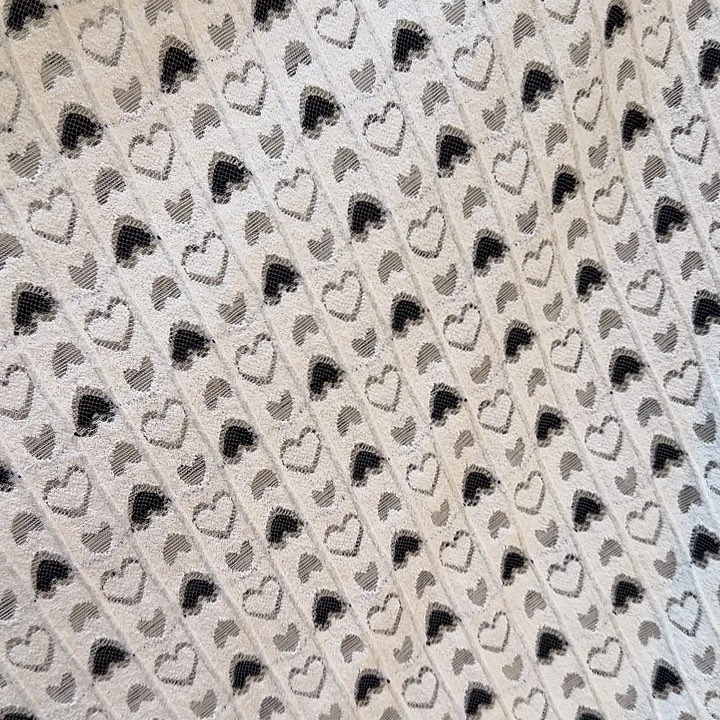 二层牛皮蕾丝奶白桃心