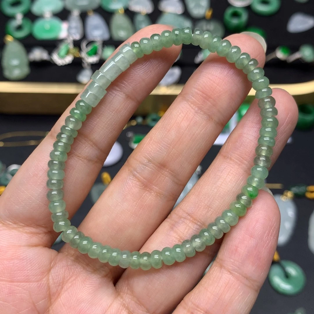 未镶嵌手串翡翠有纹裂