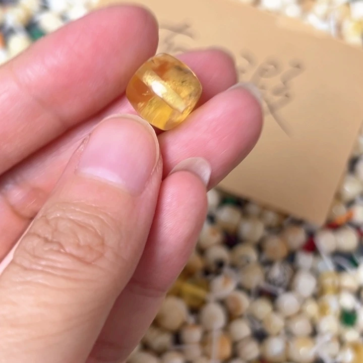 裸石蜜蜡未镶嵌11.4mm一个