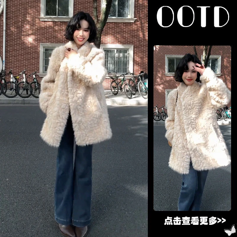 秋冬流行穿搭一整套女2025新款韩版宽松毛绒外套百搭牛仔裤两件套