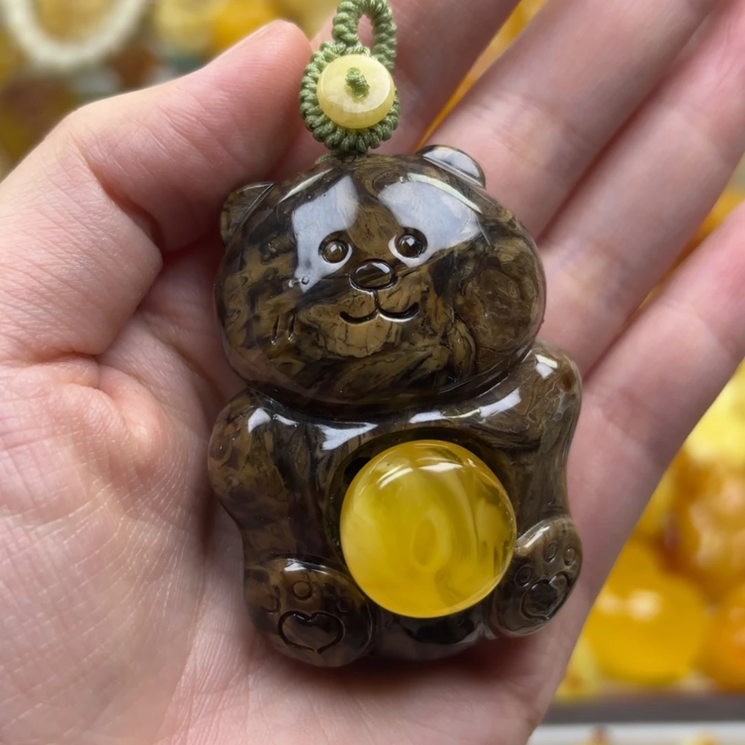 裸石琥珀未镶嵌琥珀吊坠已经打孔