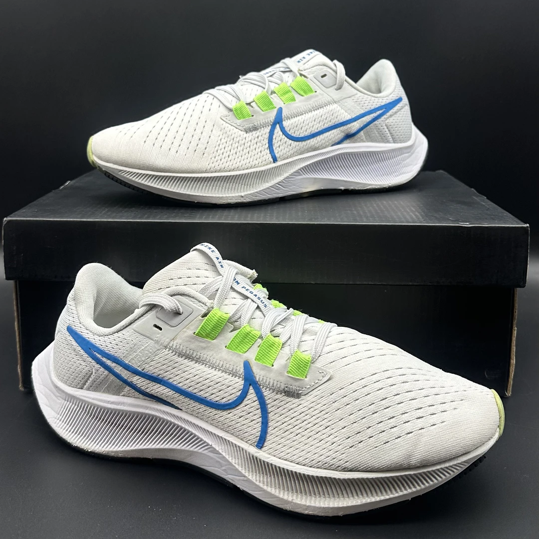 （39码）Nike 飞马38 跑步鞋/白/二手正品 配盒/CW7356-103