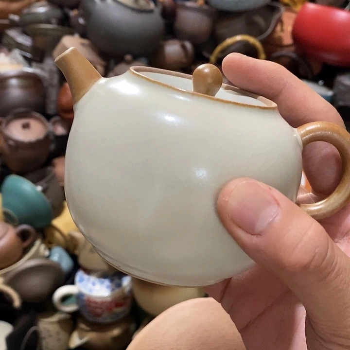 瓷片荷花的花朵很可爱吧